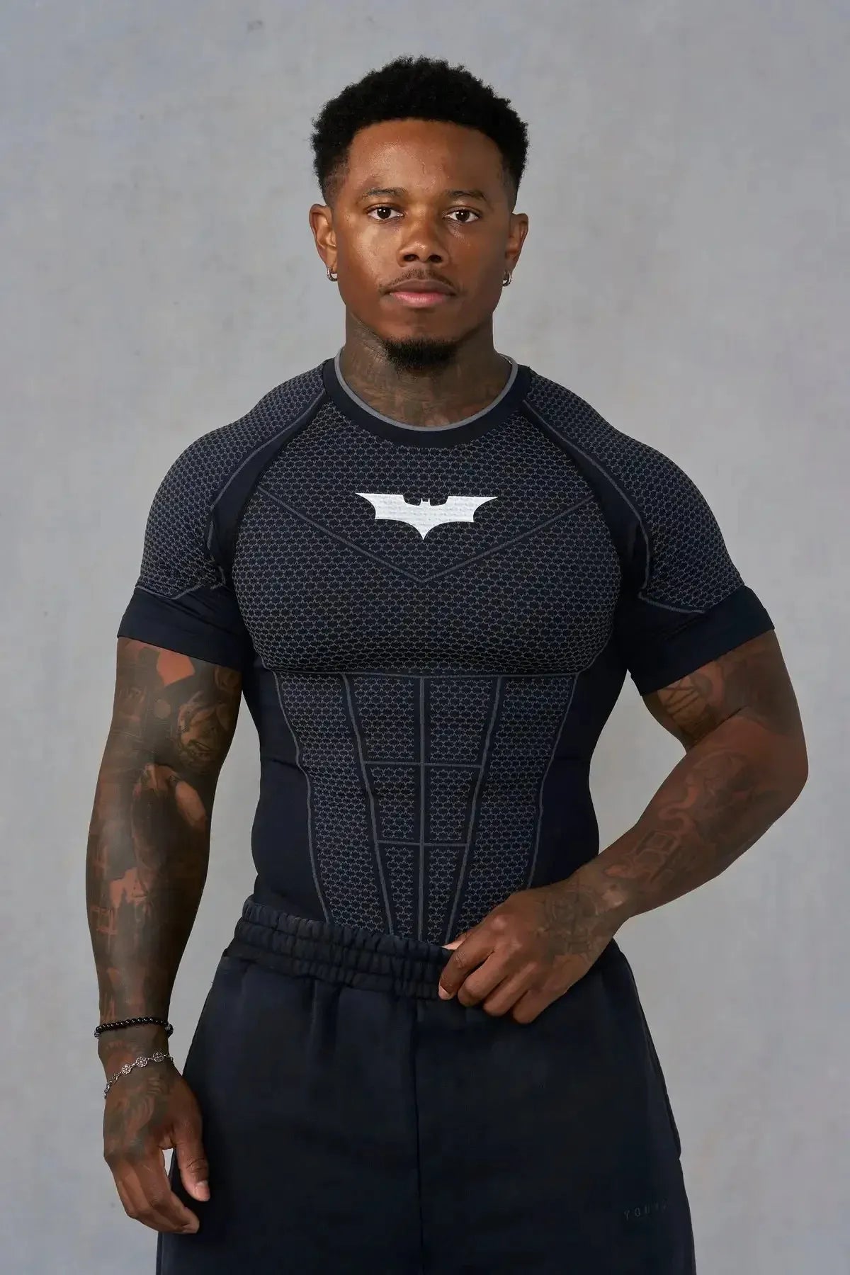 YOUNGLA X BATMAN COMPRESSION TEE