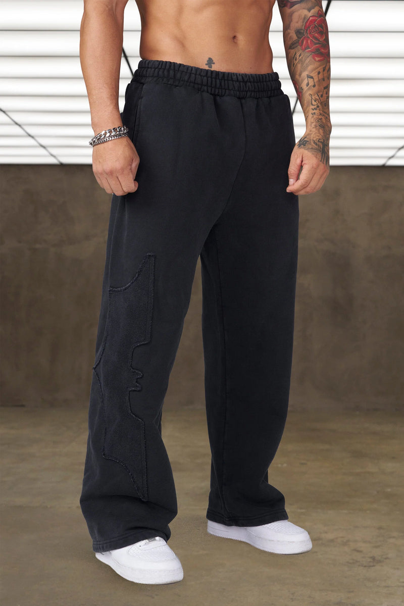 YOUNGLA X BATMAN SWEATPANTS