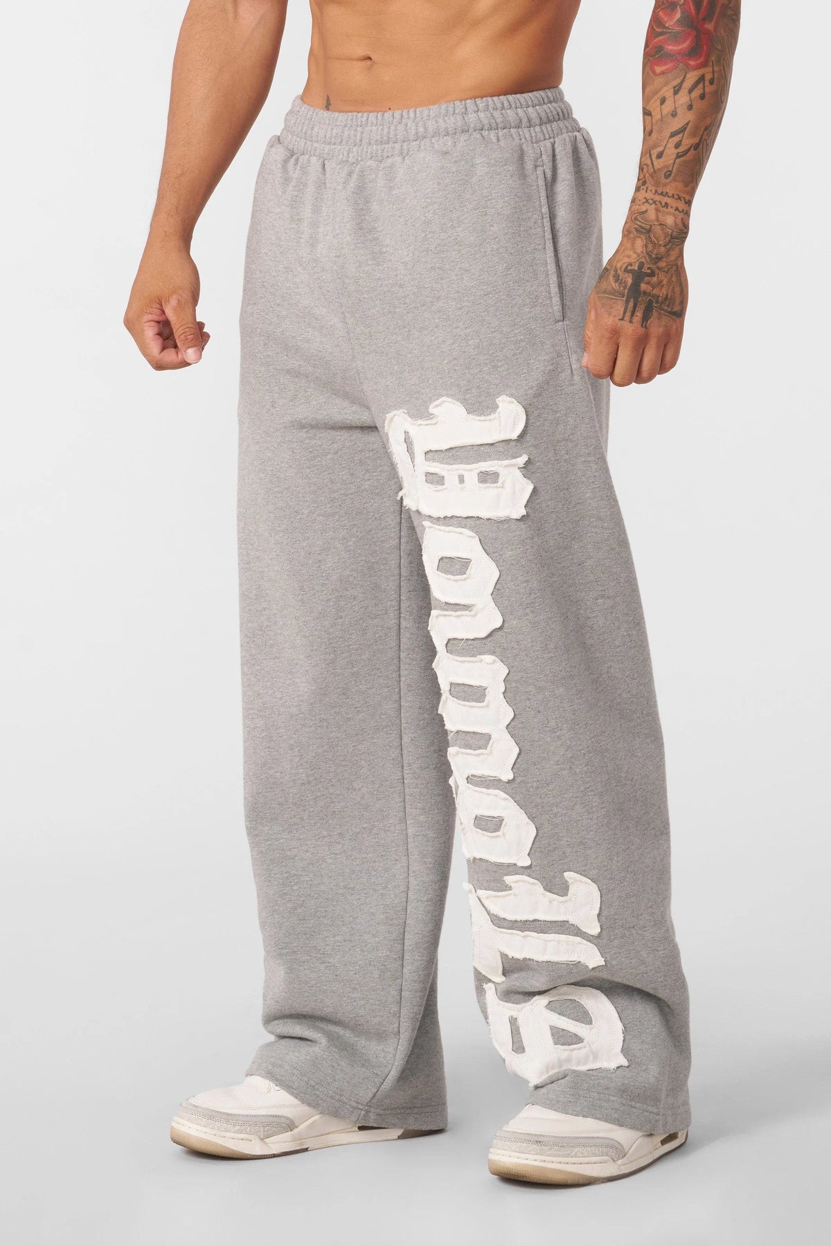 YOUNGLA PATCHED SWEATPANTS