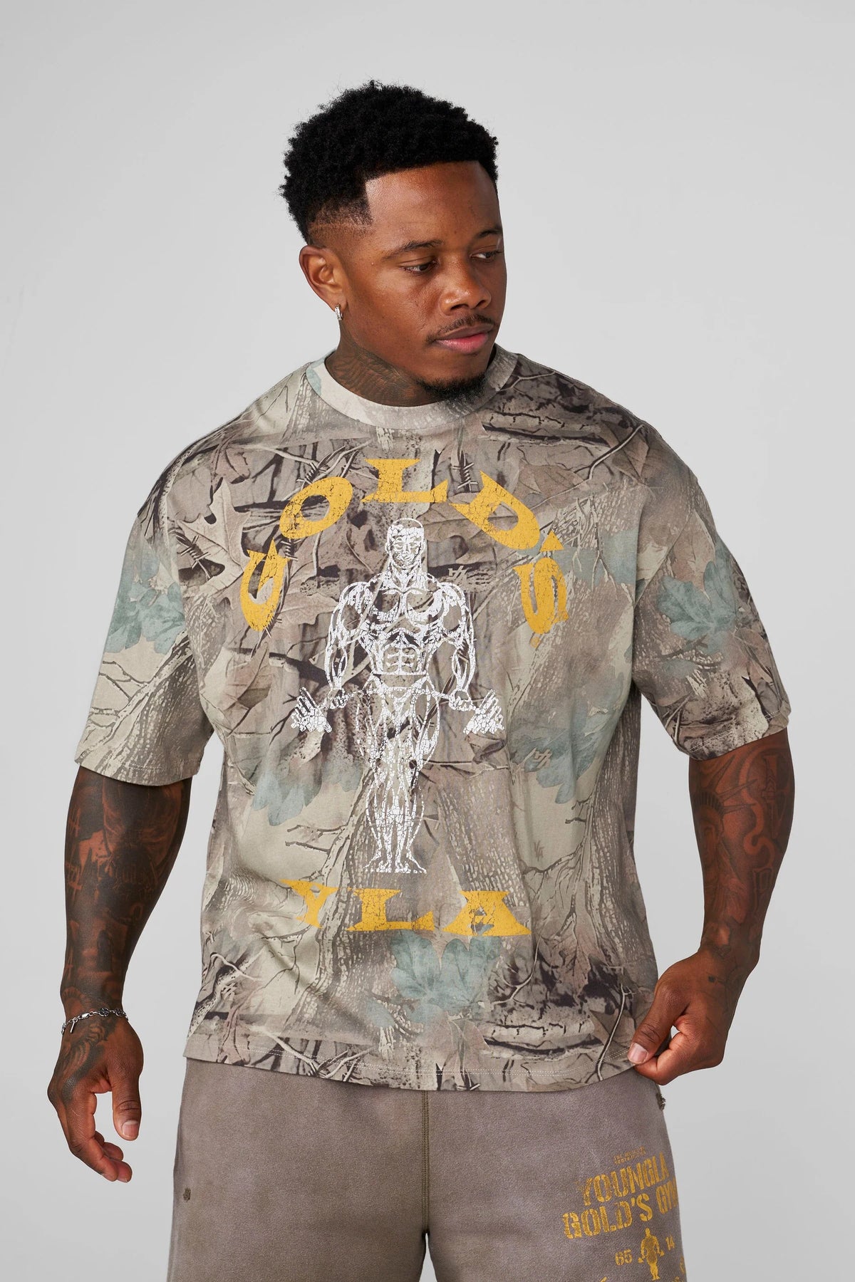 YOUNGLA X GOLD'S PUMP COVER TEES