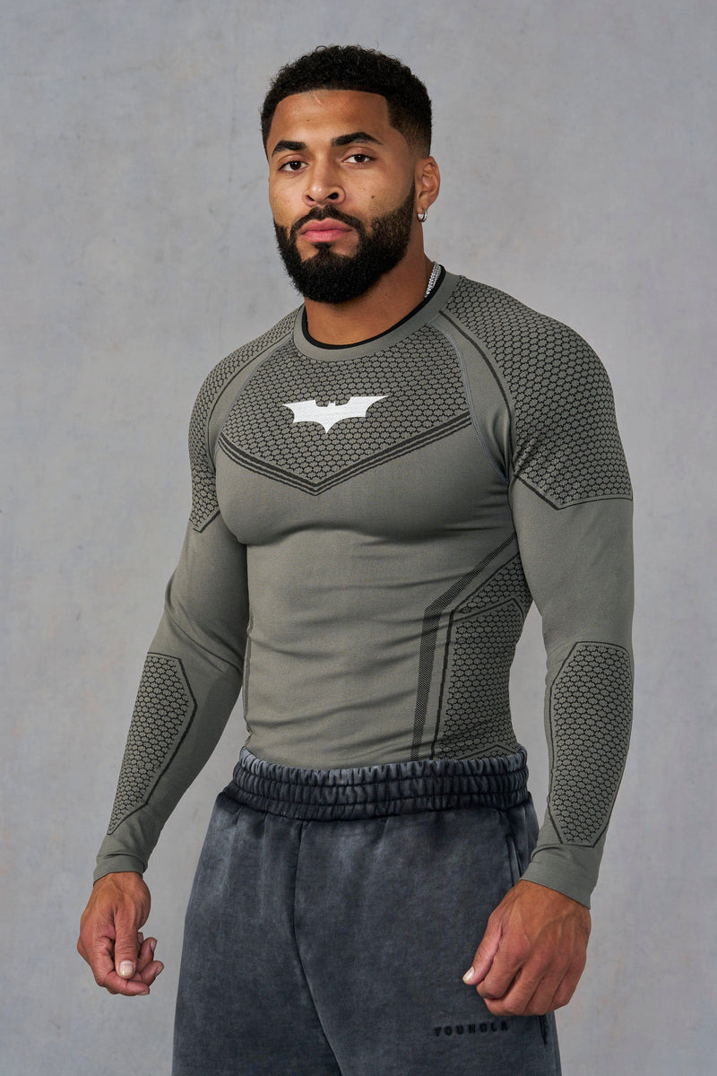 YOUNGLA X BATMAN COMPRESSION LONGSLEEVES