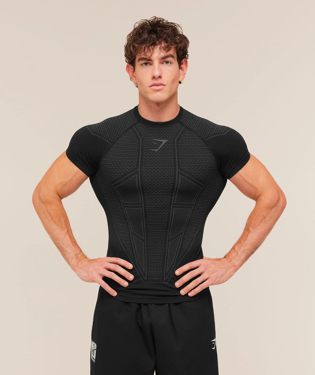 GYMSHARK ONYX V1 COMPRESSION TEE